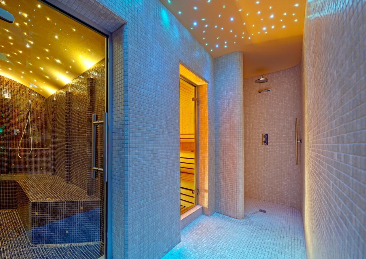 Hotel Aurora Terme Abano Terme Exteriör bild