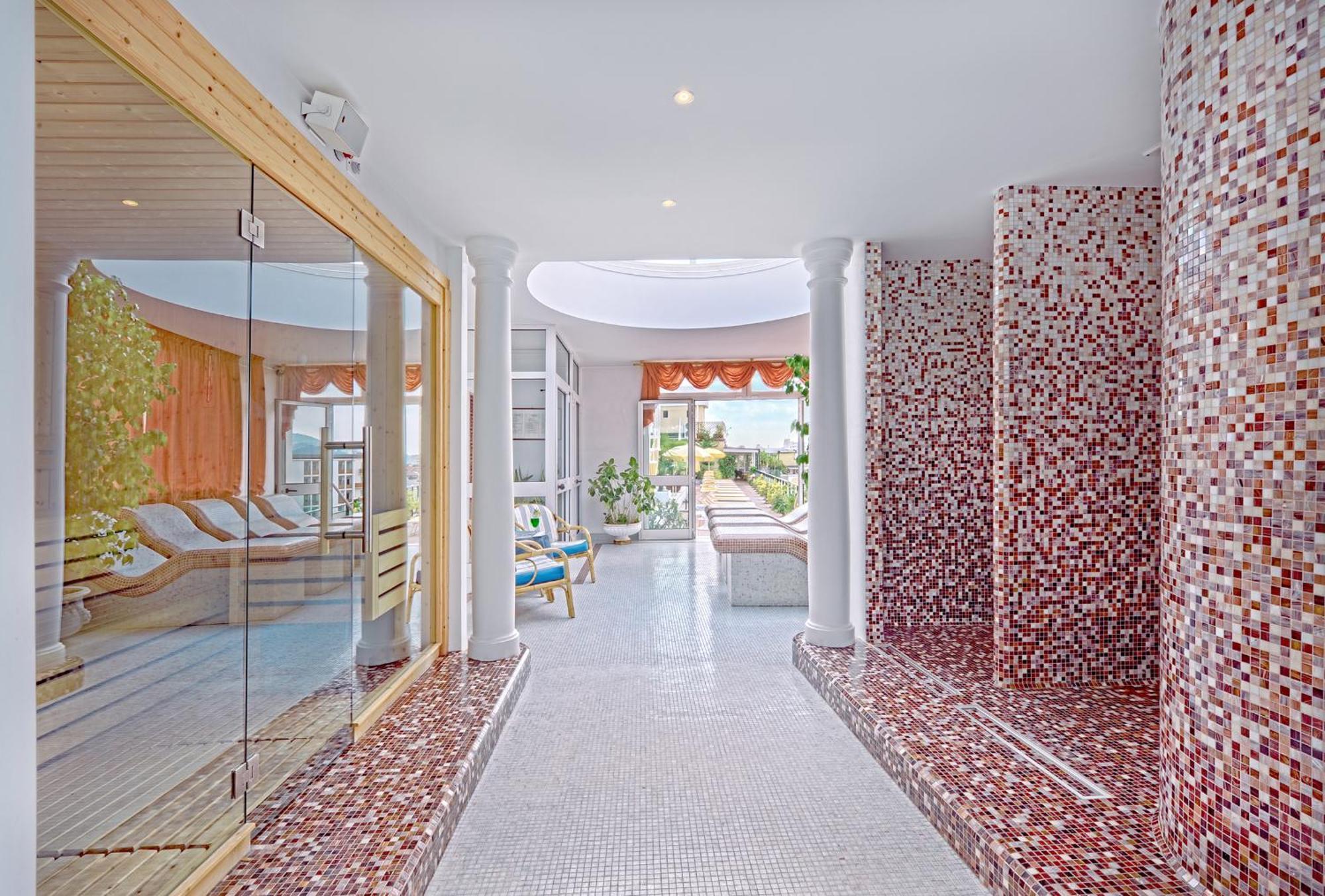 Hotel Aurora Terme Abano Terme Exteriör bild