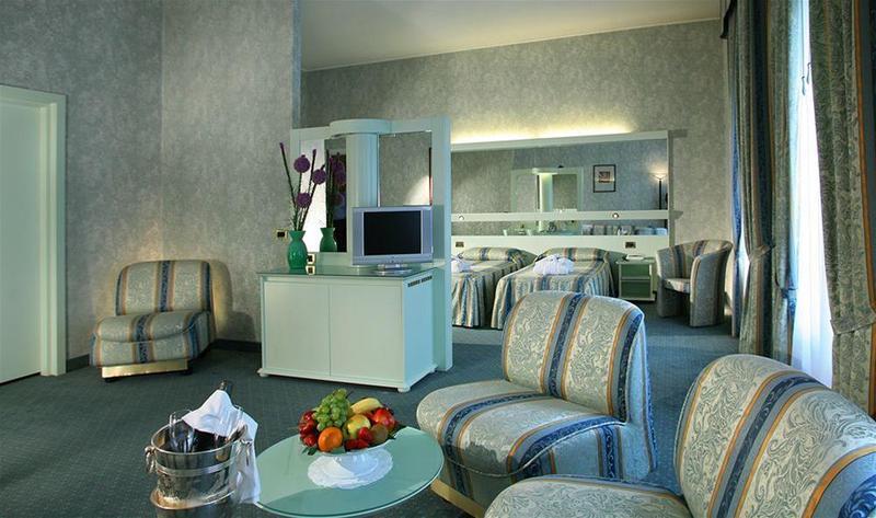 Hotel Aurora Terme Abano Terme Exteriör bild